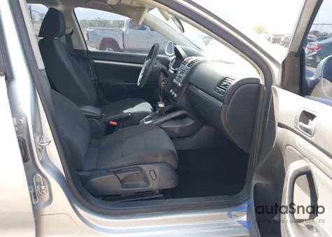 2010 Volkswagen Jetta S из США, поврежденный, VIN 3VWJZ7AJ9AM079772